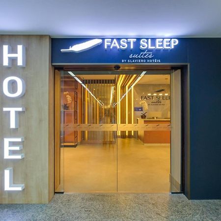 Fast Sleep Suites By Slaviero Hoteis - Hotel Dentro Do Aeroporto De Guarulhos - Terminal 2 - Desembarque Oeste Exteriör bild