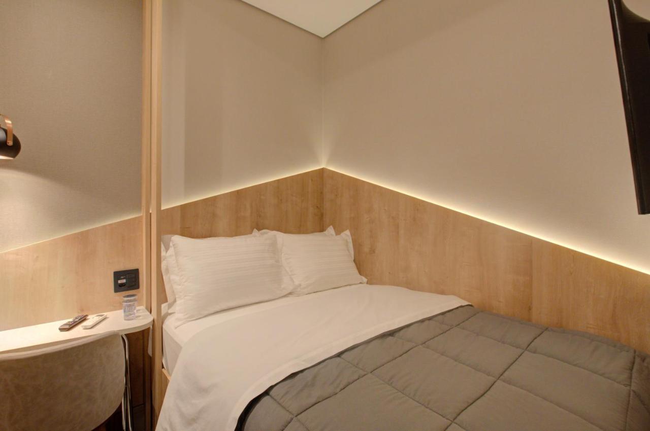 Fast Sleep Suites By Slaviero Hoteis - Hotel Dentro Do Aeroporto De Guarulhos - Terminal 2 - Desembarque Oeste Exteriör bild