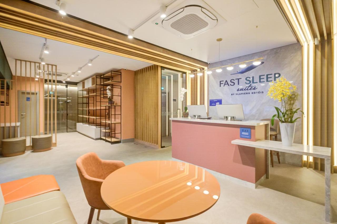 Fast Sleep Suites By Slaviero Hoteis - Hotel Dentro Do Aeroporto De Guarulhos - Terminal 2 - Desembarque Oeste Exteriör bild